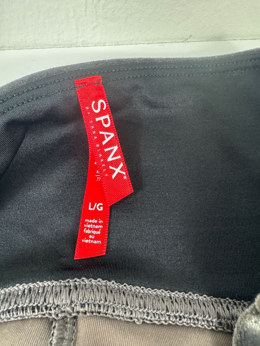 Spanx Velvet Leggings Gray Size L 4