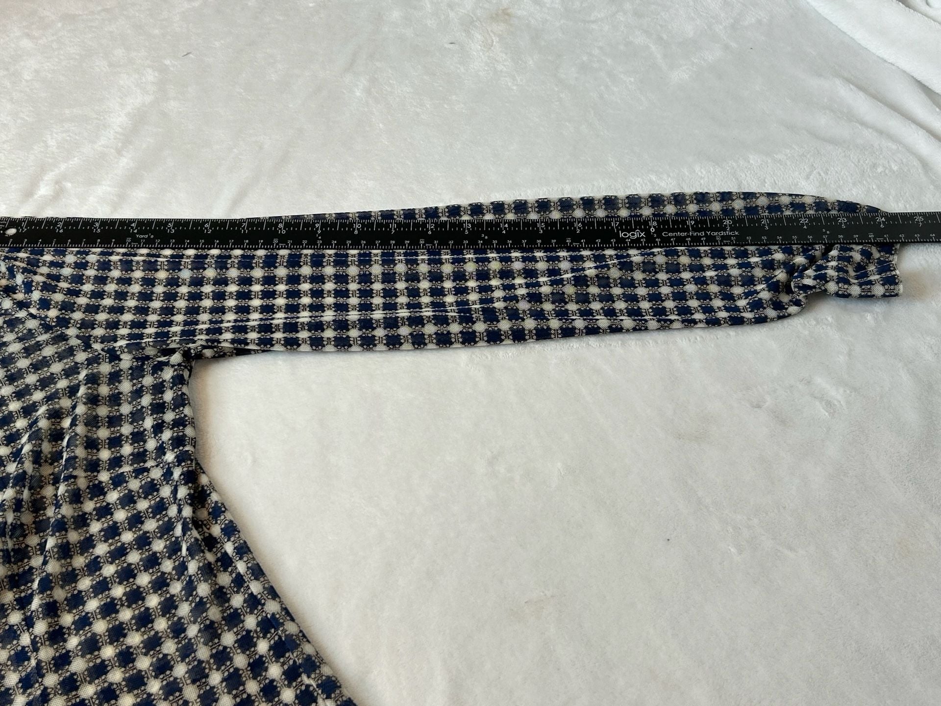 Cabi Navy Blue Gingham Sheer Button-Down Shirt Blouse Size M 16