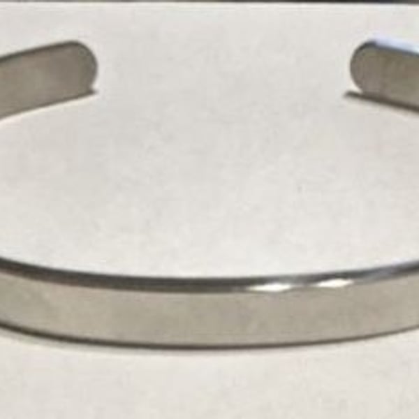 Engraved Cuff Bangle Bracelet with Arrow Motifs - You F*cking Got This