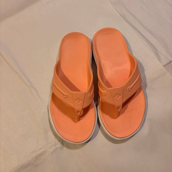 Sperry Windward Float Women's Peach Orange Thong Sandals Size M6/W8