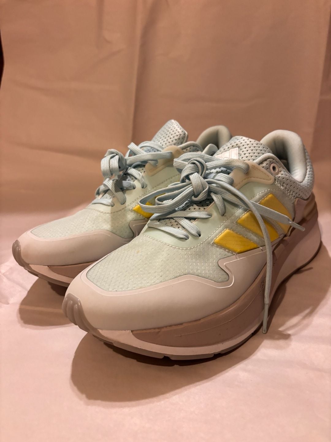 Adidas Wmns ZNCHILL Lightmotion+ Almost Blue Beam Yellow 7