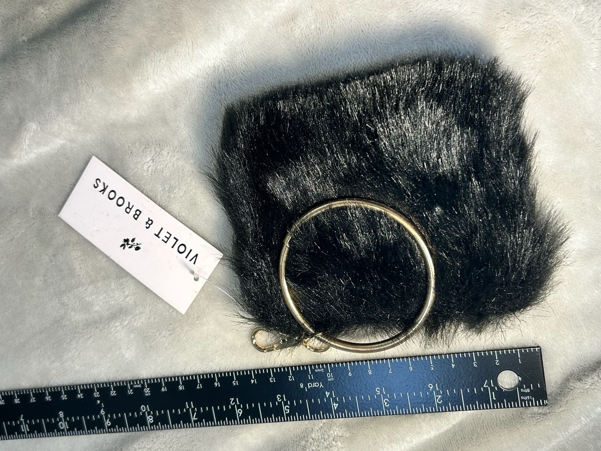 Violet & Brooks Black Faux Fur Wristlet Pouch Key Ring NWT 5