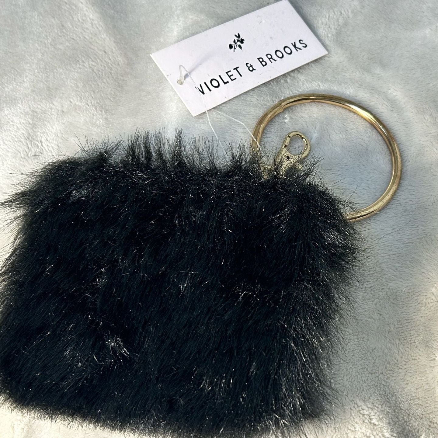 Violet & Brooks Black Faux Fur Wristlet Pouch Key Ring NWT 3
