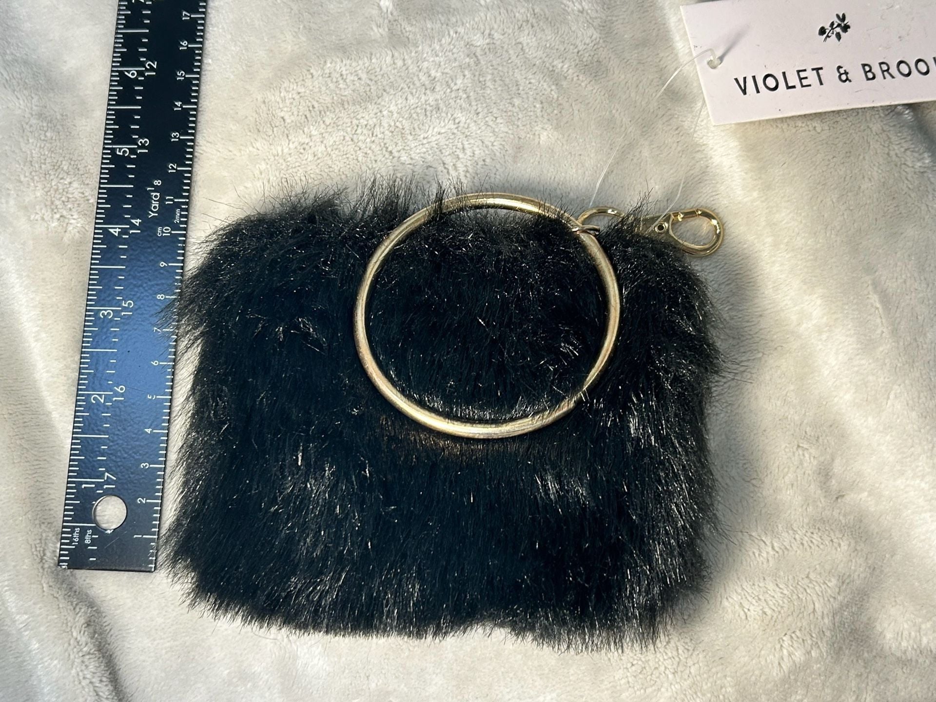 Violet & Brooks Black Faux Fur Wristlet Pouch Key Ring NWT 6