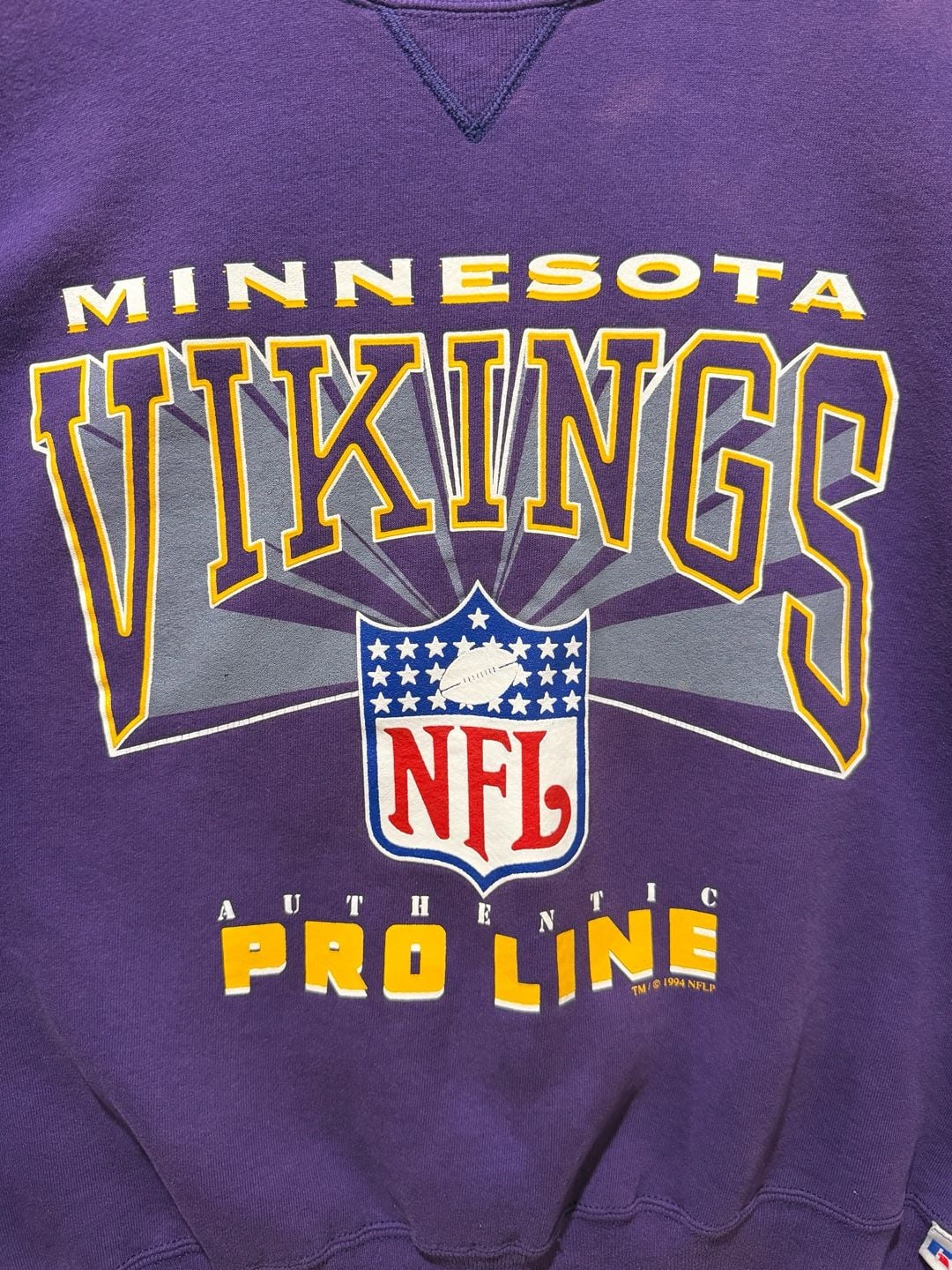 Vintage 1994 Russell Athletic Minnesota Vikings NFL Crewneck Sz Large 4