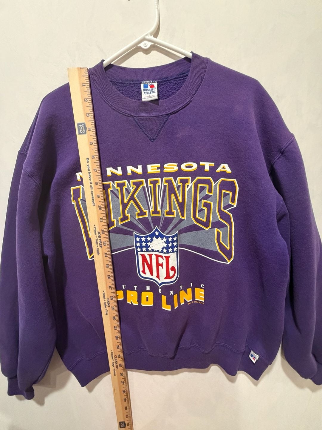 Vintage 1994 Russell Athletic Minnesota Vikings NFL Crewneck Sz Large 10