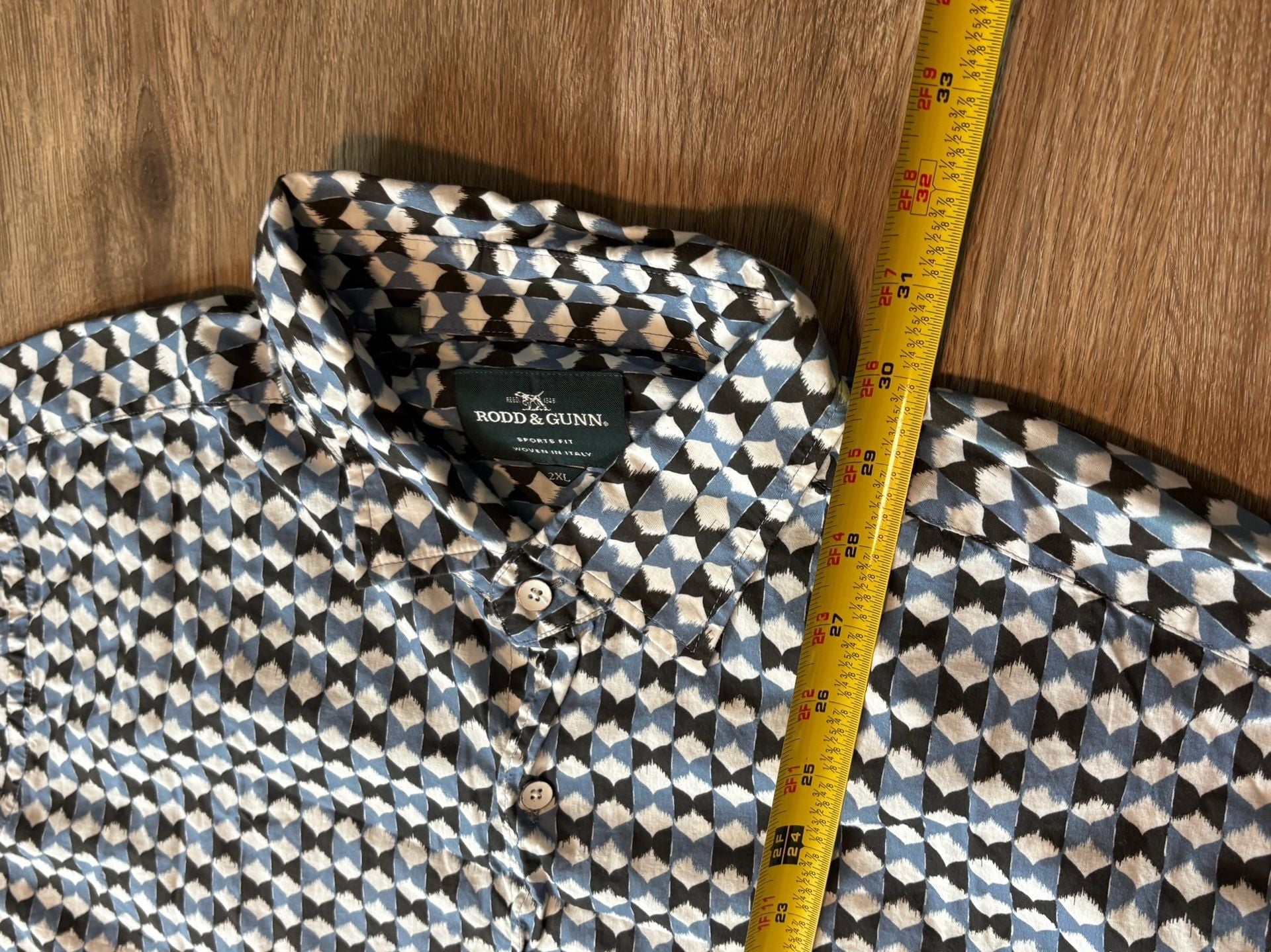 Rodd & Gunn Sports Fit Short Sleeve Button-Up Shirt Geometric Pattern Italy 2XL 9