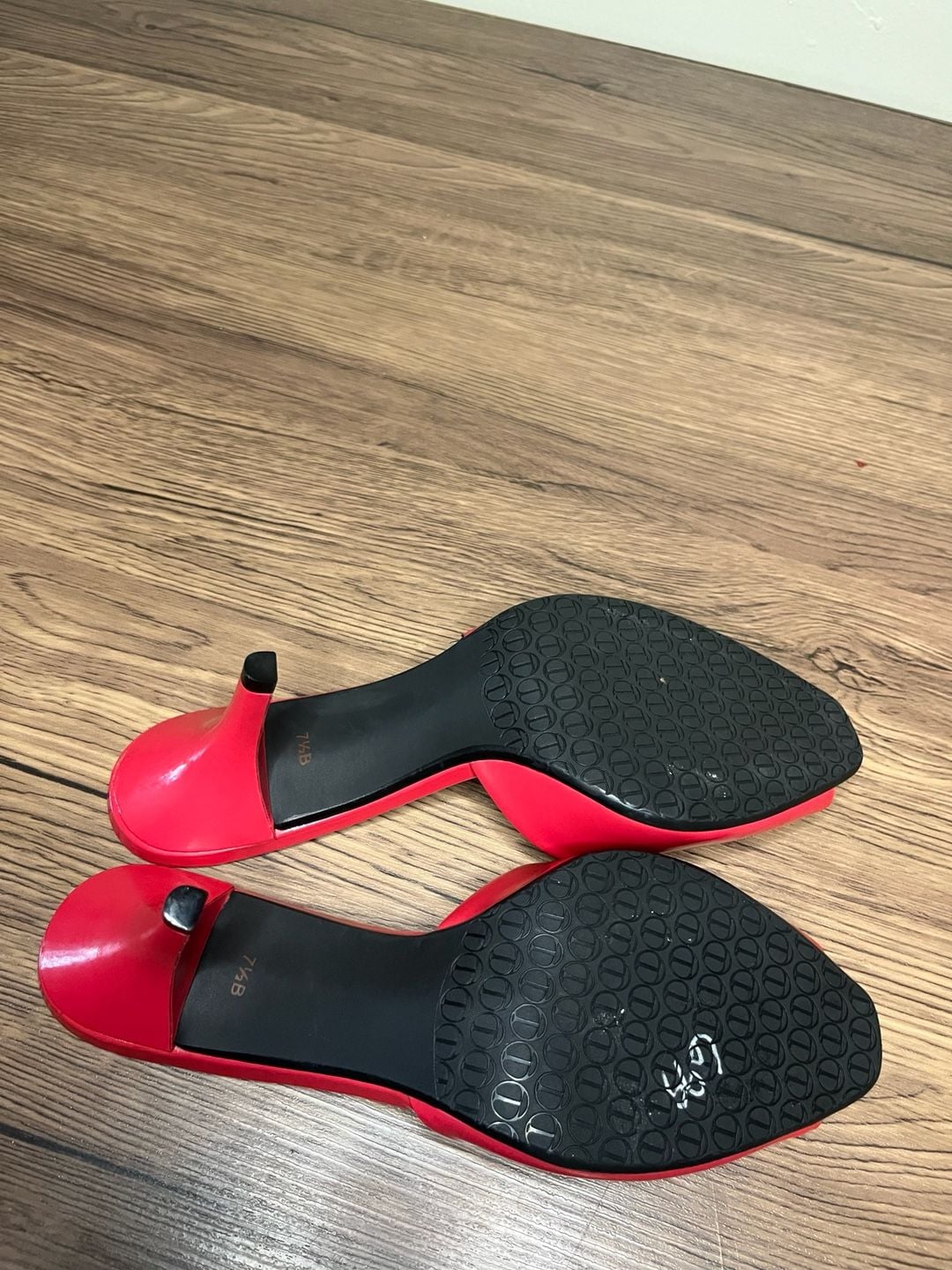 Talbots Red Patent Leather Open Toe Kitten Heel Mules Slides Size 7.5 B 5