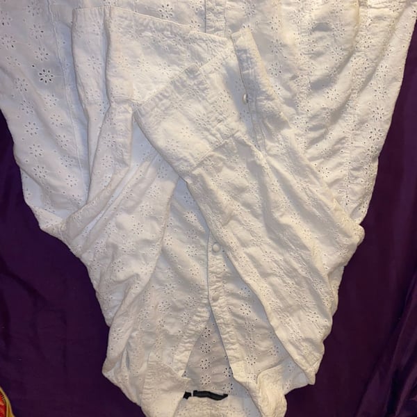 Essentials By Milano White Eyelet Button Down Long Sleeve Shirt Size L