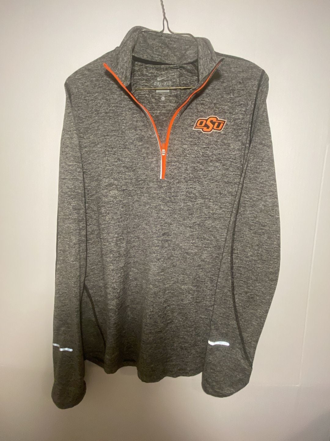 Nike Oklahoma State University Women’s L OSU Dri-Fit Quarter-Zip Pullover Gray 2