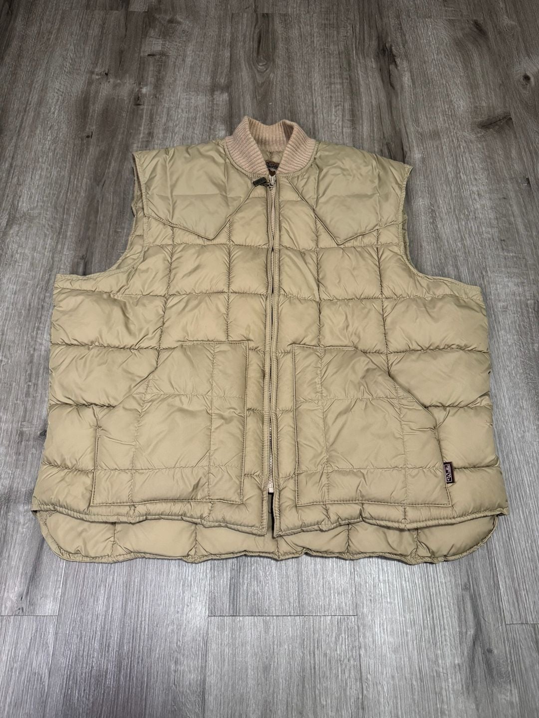 Vintage 80s Walls Western Puffer Vest Made in USA Tan XL Tall
4
