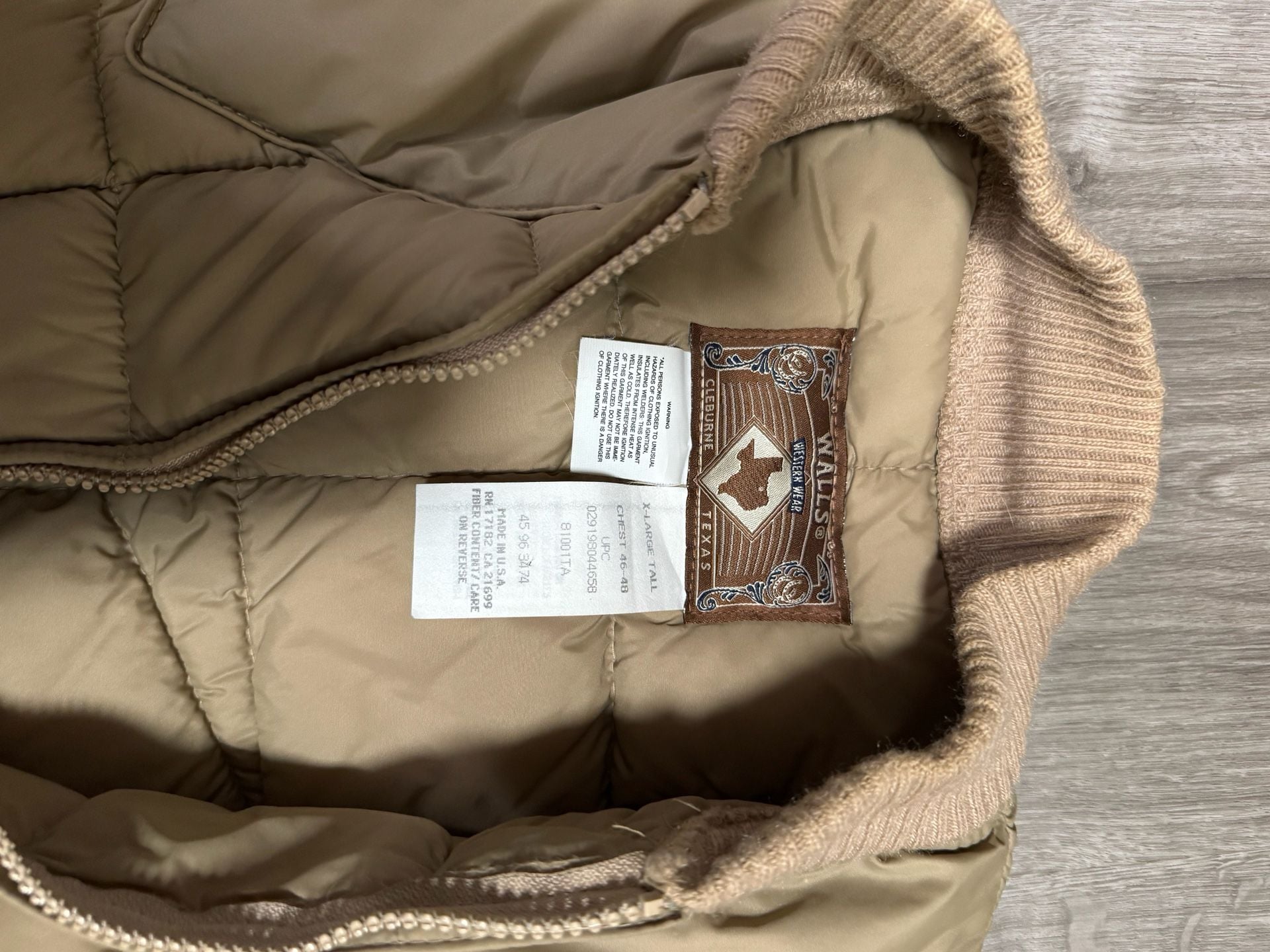 Vintage 80s Walls Western Puffer Vest Made in USA Tan XL Tall
6