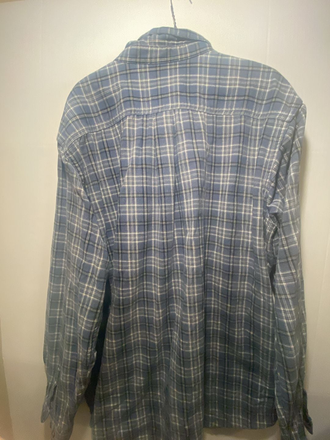 L.L. Bean Men's XXL Tall Blue Plaid Long Sleeve Button-Down Shirt 9