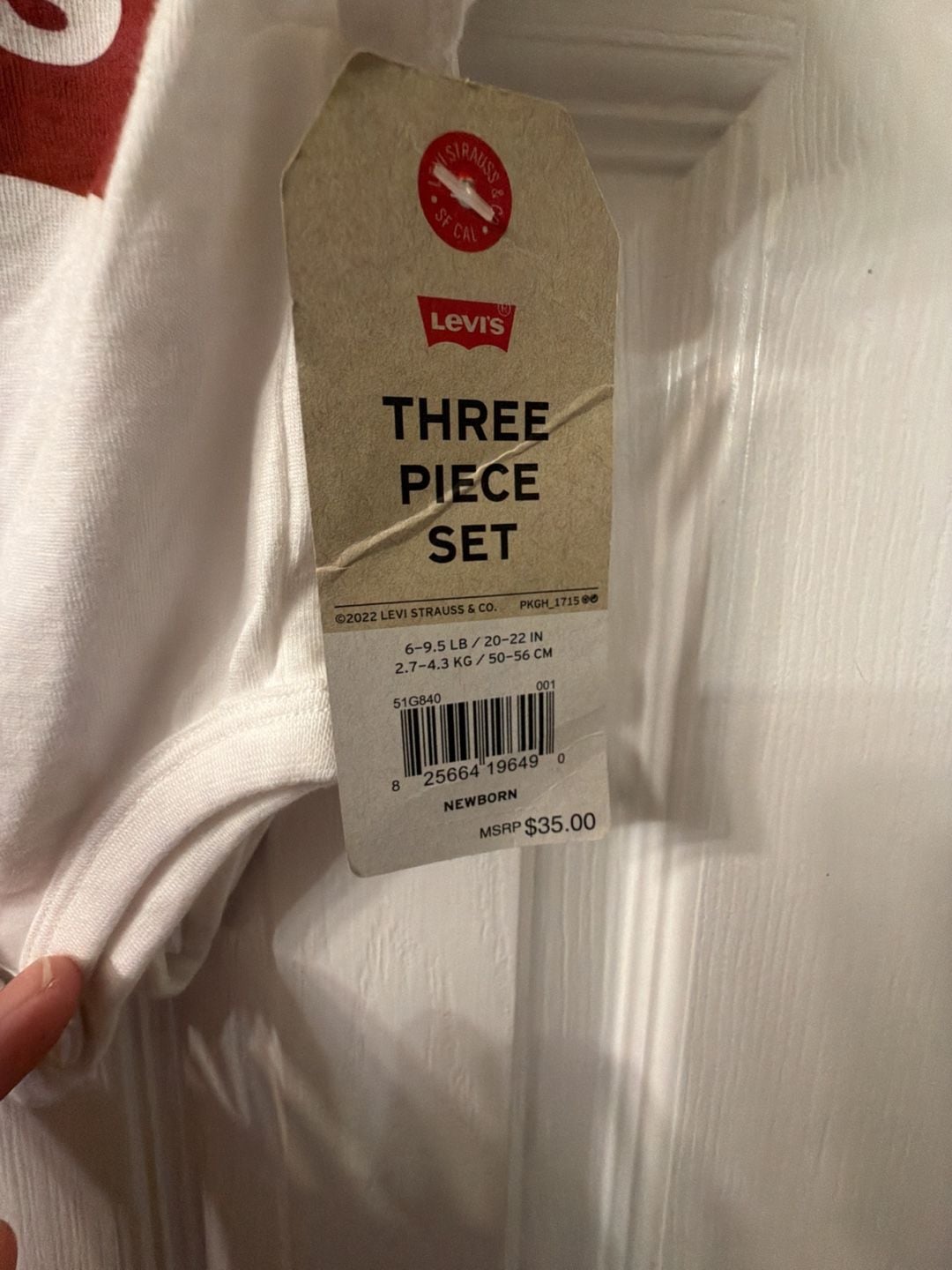 Levi's Three Piece Set Newborn Bodysuits 3-Pack 17