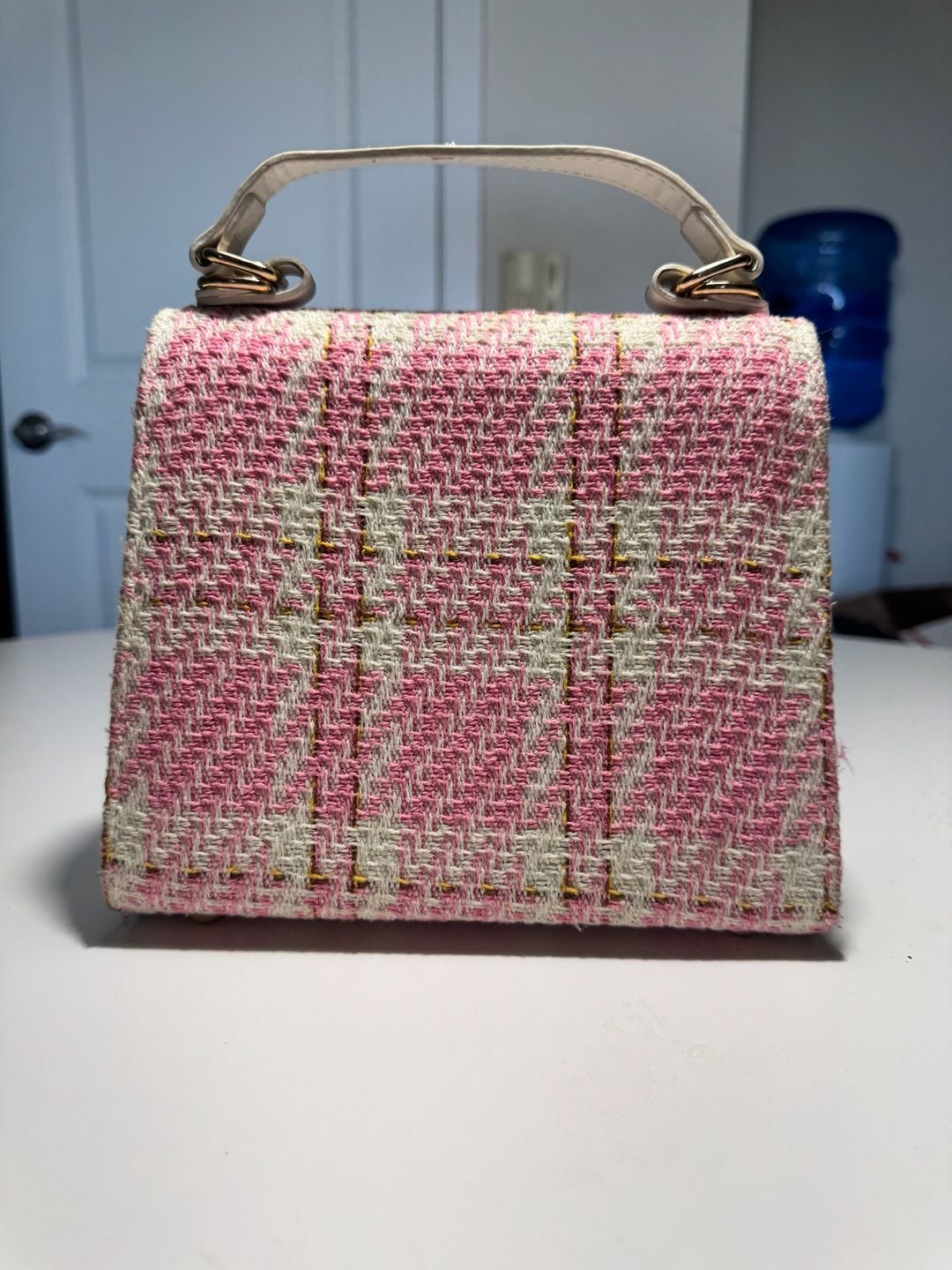 Product thumbnail 3