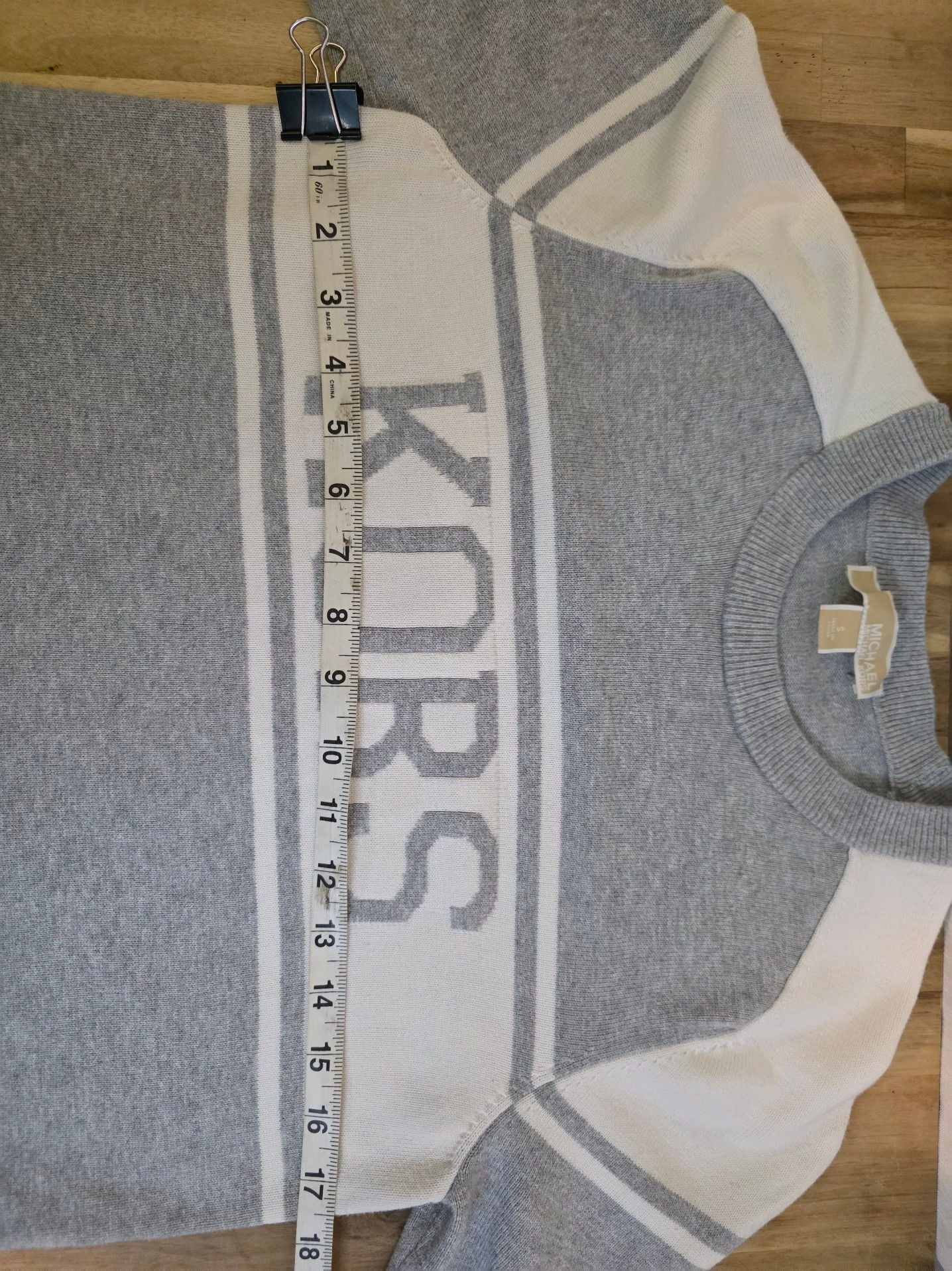 MICHAEL KORS Logo Sweater Size S Gray White Crewneck Pullover 7