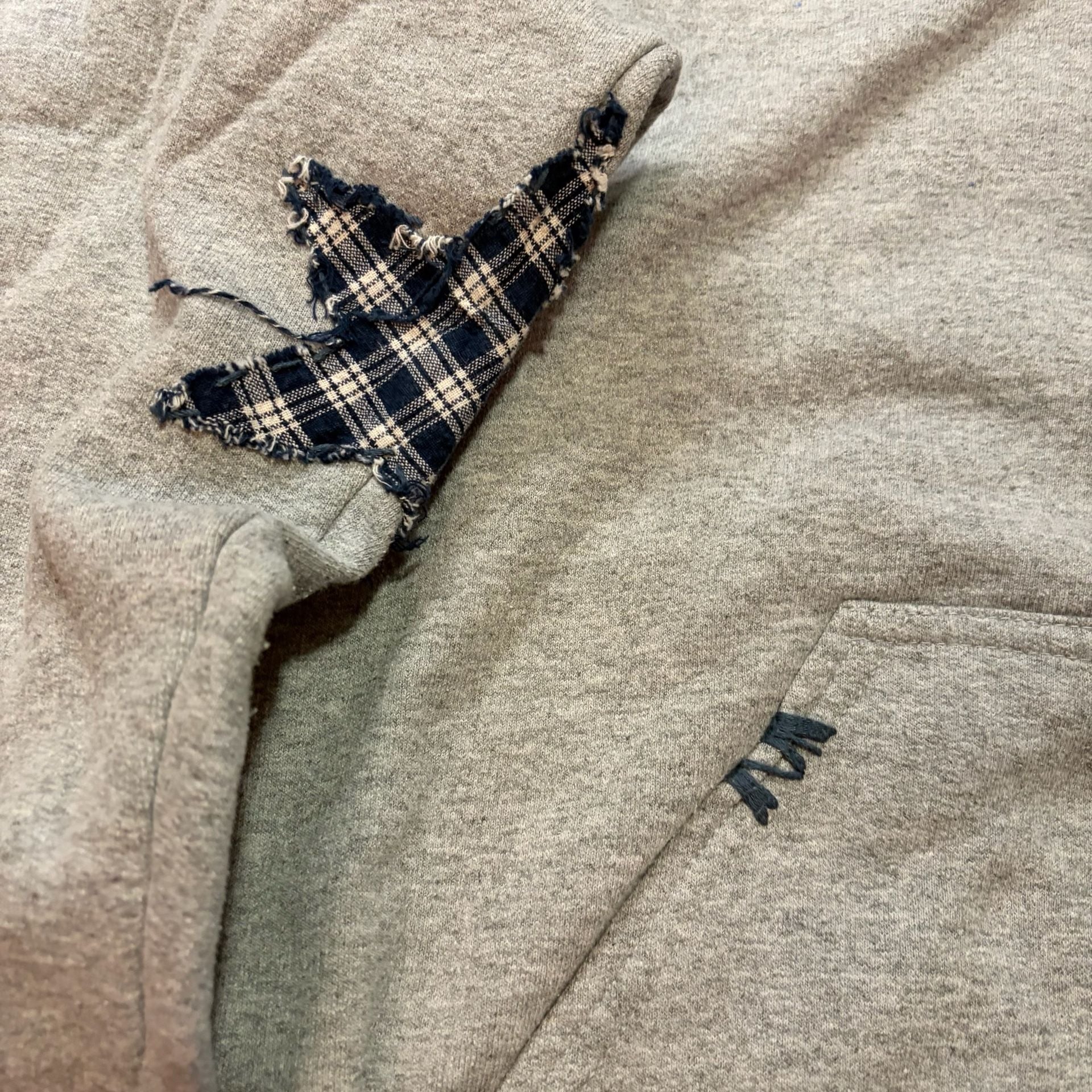 Unbranded Gray Hoodie with Plaid Star Patch and Hand Embroidery 3
