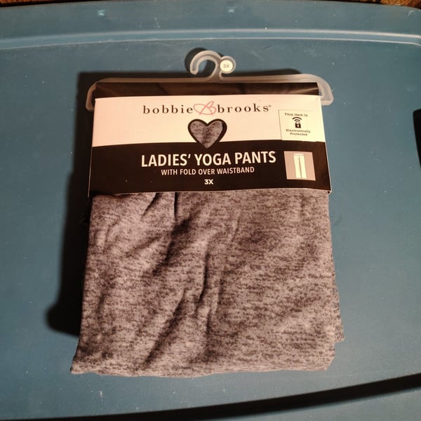 Bobbie Brooks Ladies Yoga Pants Size 3X Grey Fold Over Waistband