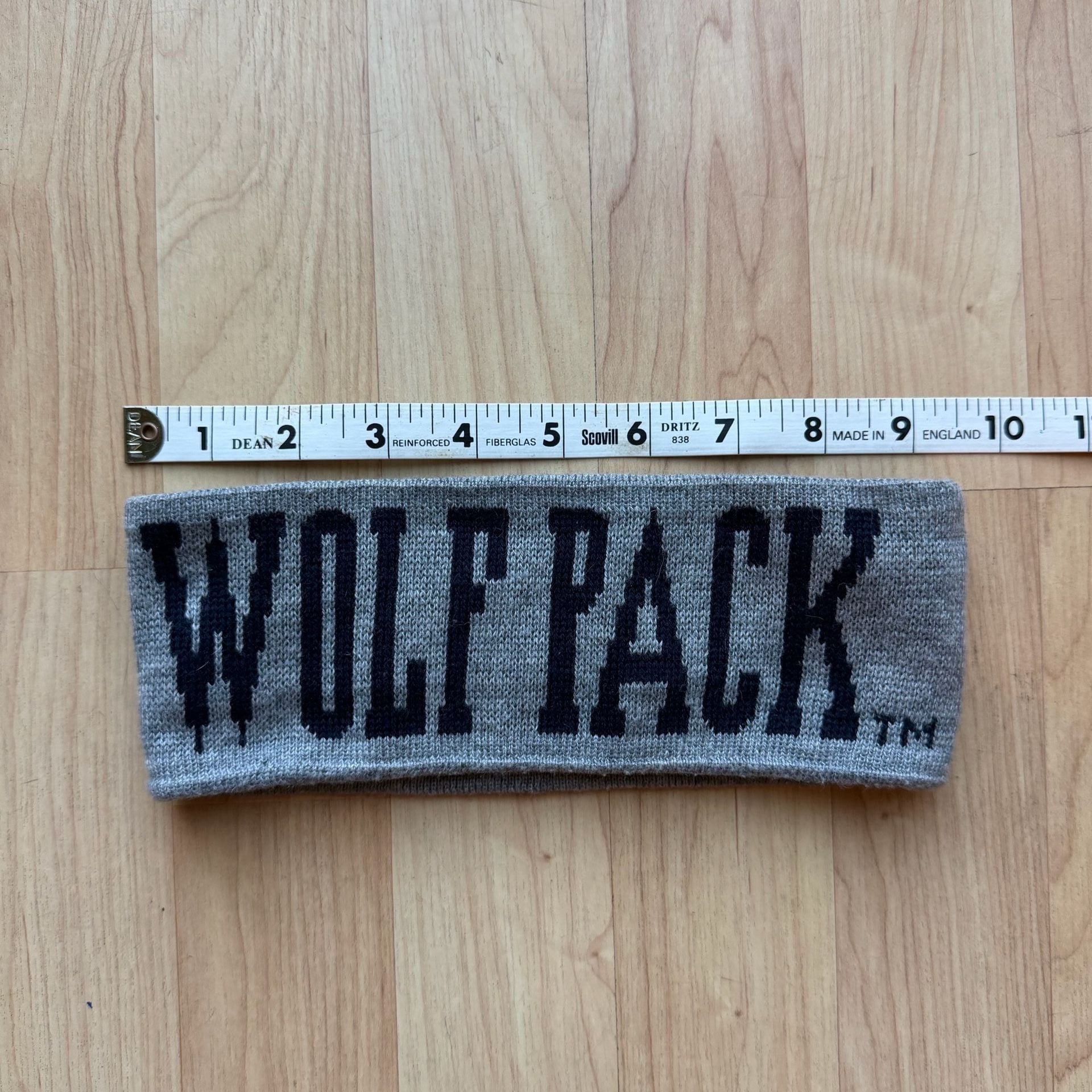 Nevada Wolf Pack Knit Headband Gray Black 6
