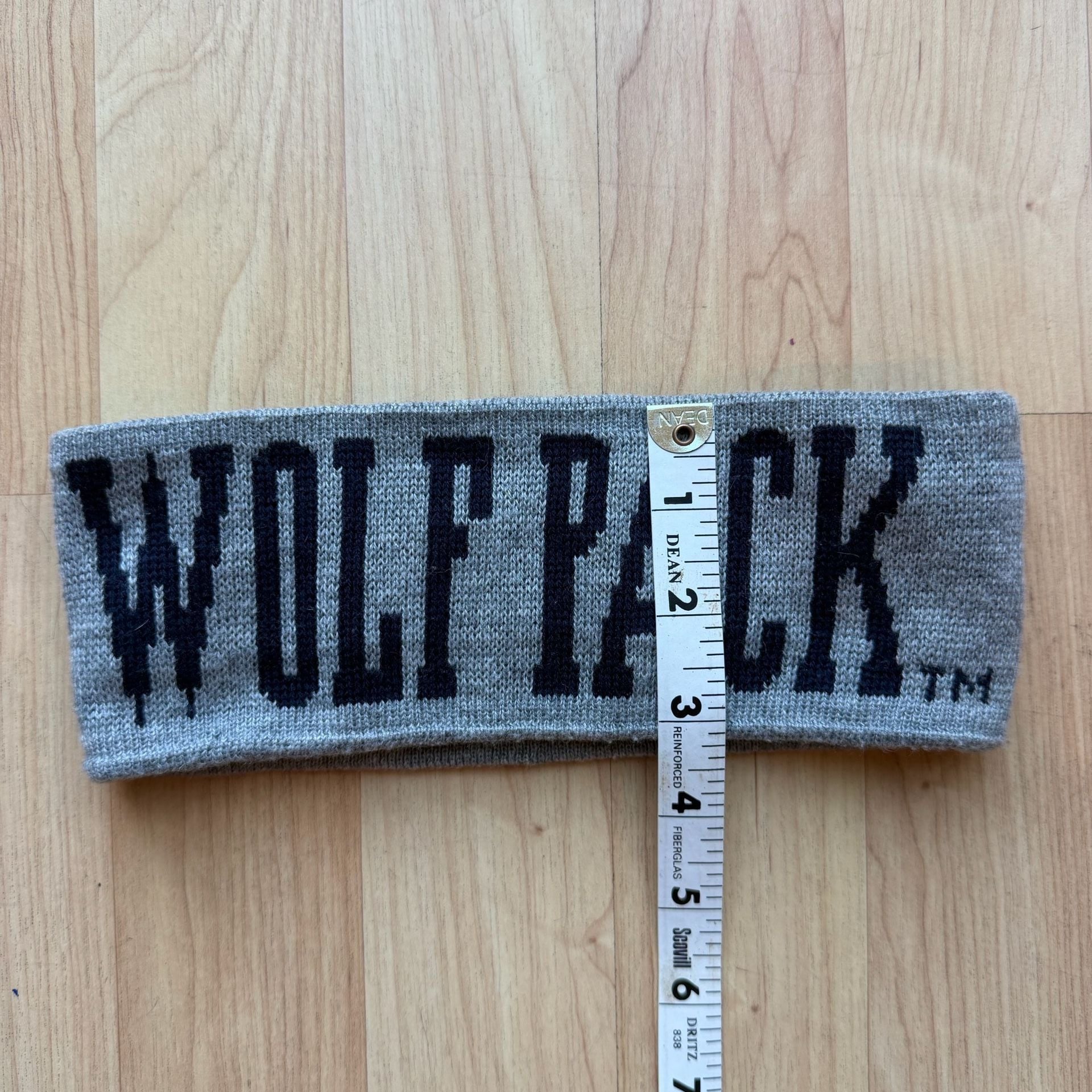 Nevada Wolf Pack Knit Headband Gray Black 7