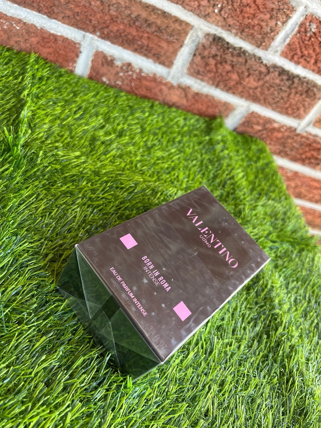 Valentino Uomo Born In Roma Intense Eau De Parfum 100ml 2