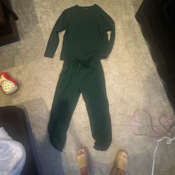 PrettyGarden Long Sleeve Pajama Set Size S Green Lounge