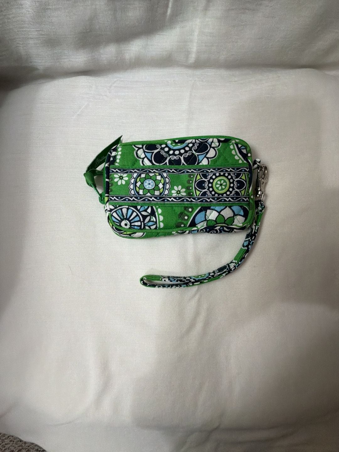 Vera Bradley Wristlet Wallet Green Blue Paisley Quilted Cotton 2