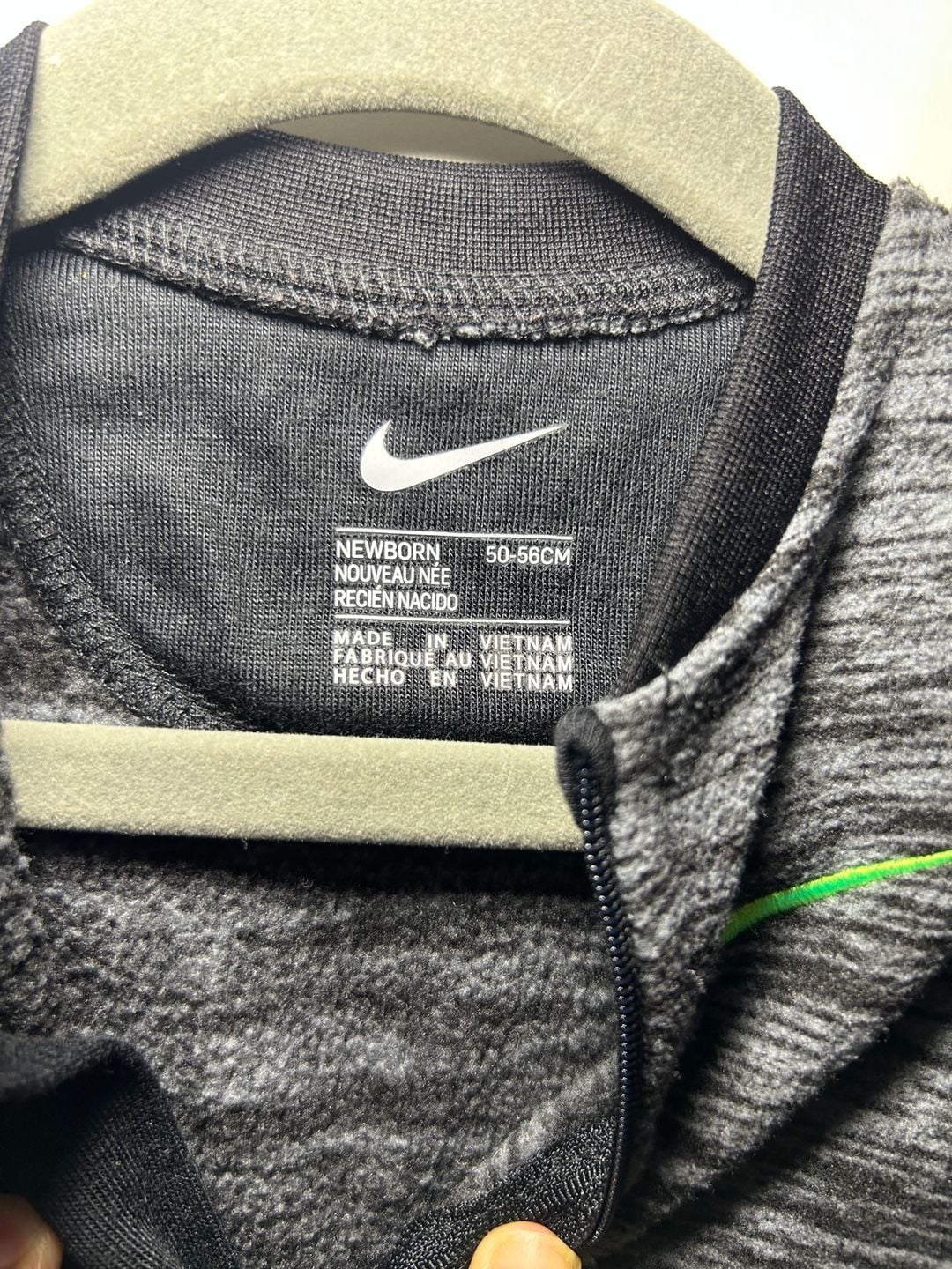 Nike Footed Coverall | Dark Grey Heather | Newborn 4