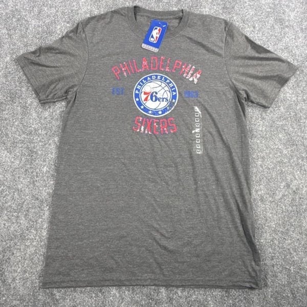 Logo Athletic Philadelphia 76ers NBA Size Medium Heather Gray T-Shirt NWT