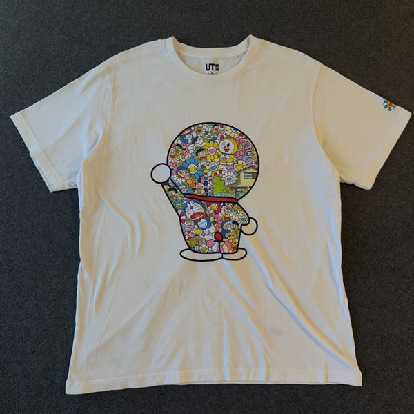 Uniqlo UT Doraemon Murakami Size XL White