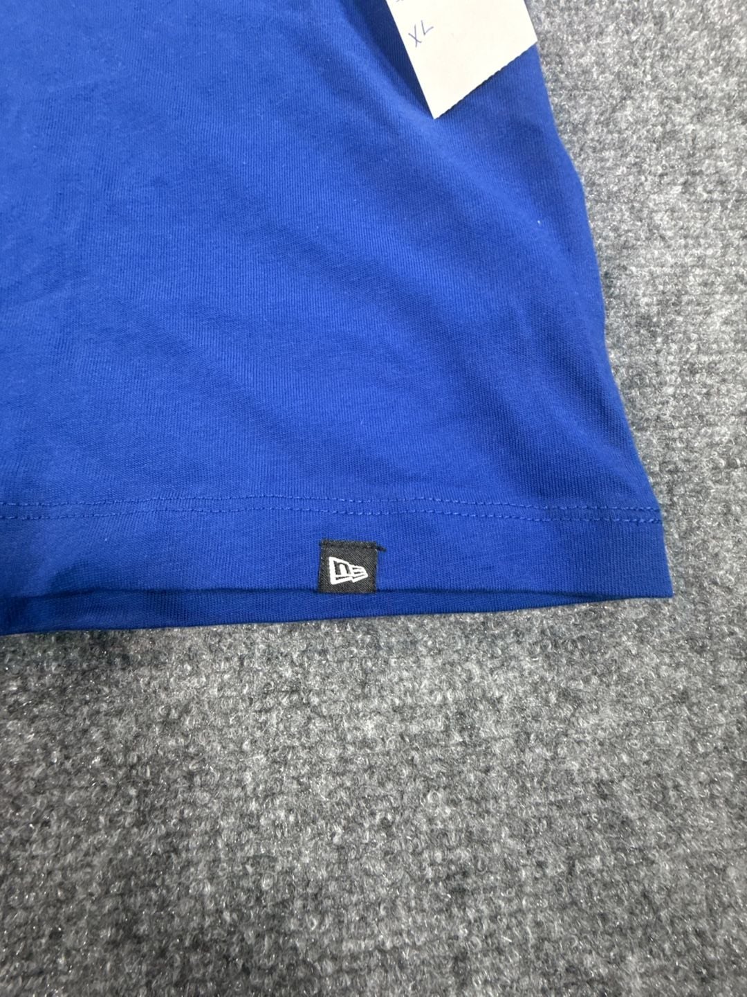 New Era New York Giants Foil Logo Crop Tee Women’s Size XL Blue New 3
