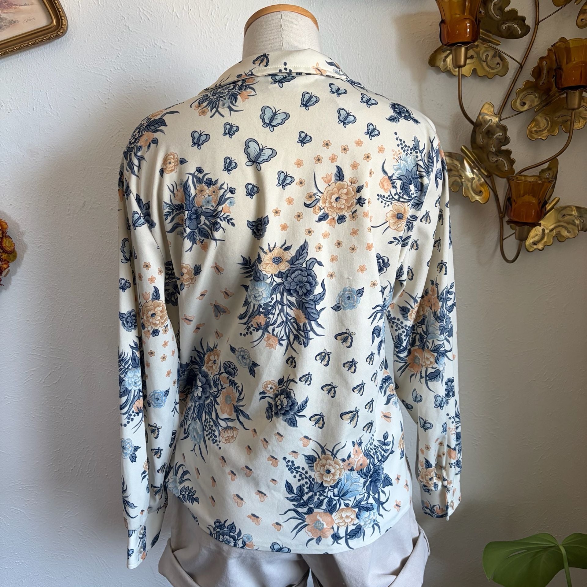 Vintage Floral Butterfly Long Sleeve Button Down M 5