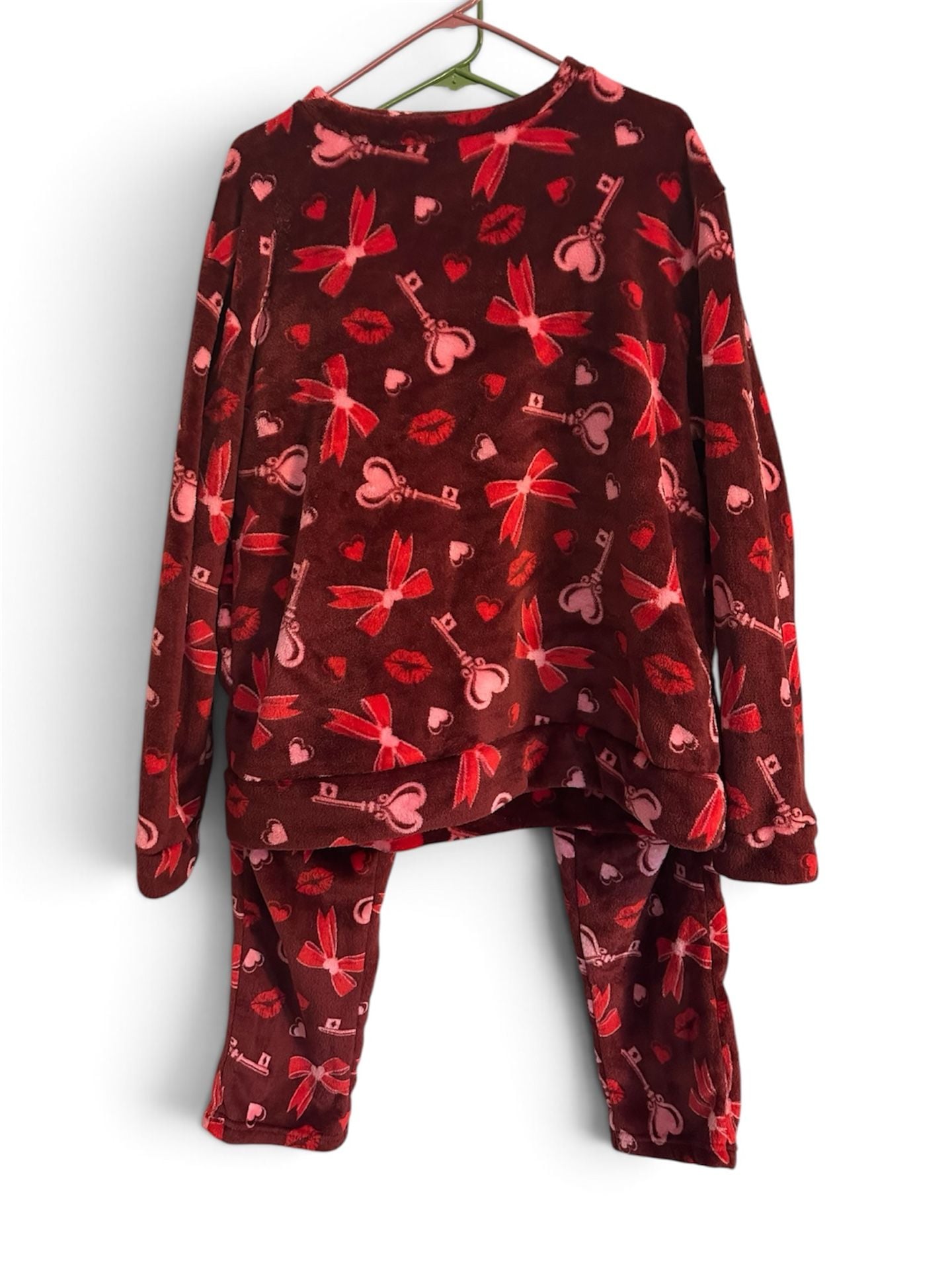 Angel Cult Pajama Set 1XL Red Heart Bow Key Lip Print 1