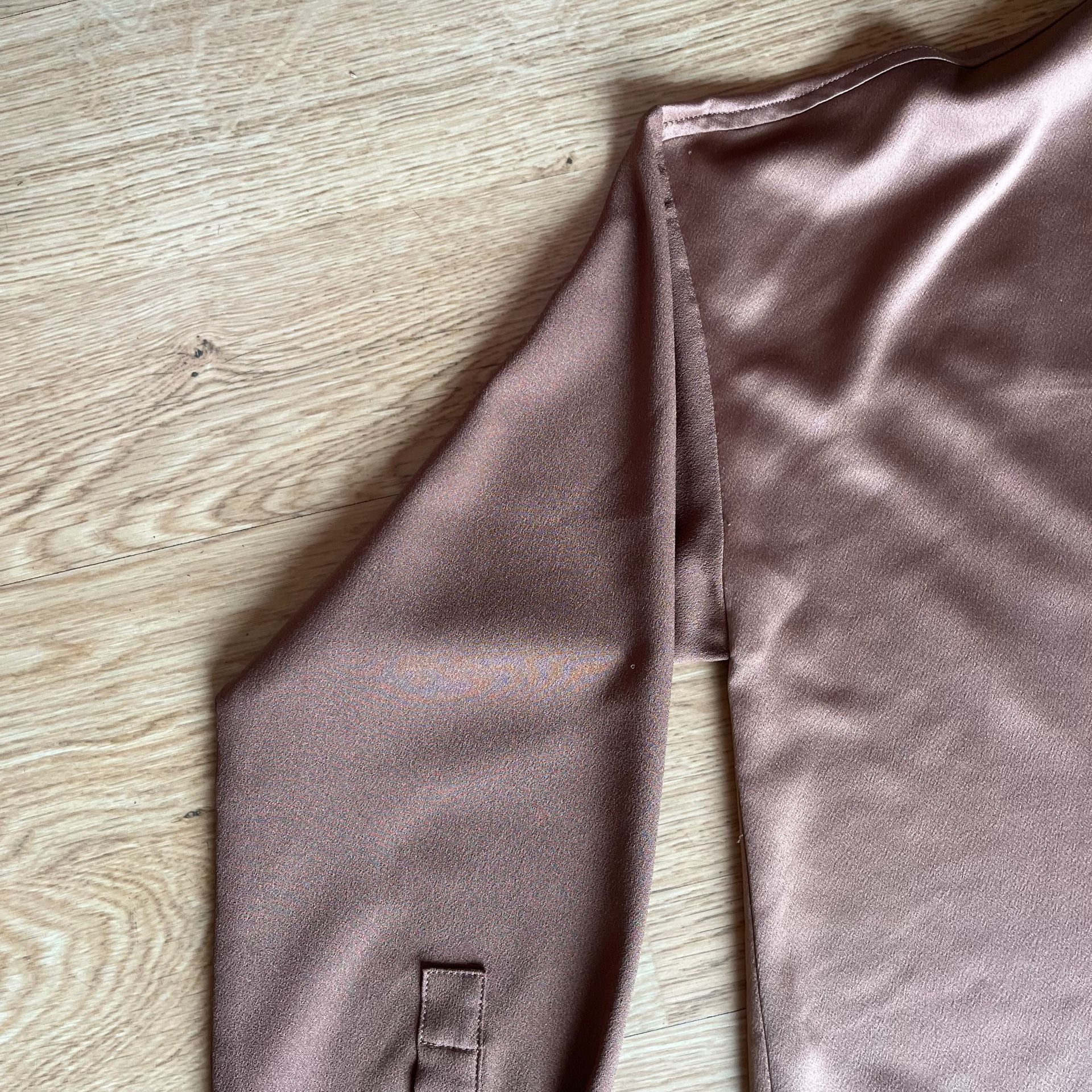 Lysse New York Satin V-Neck Long Sleeve Blouse Size XL Brown 7