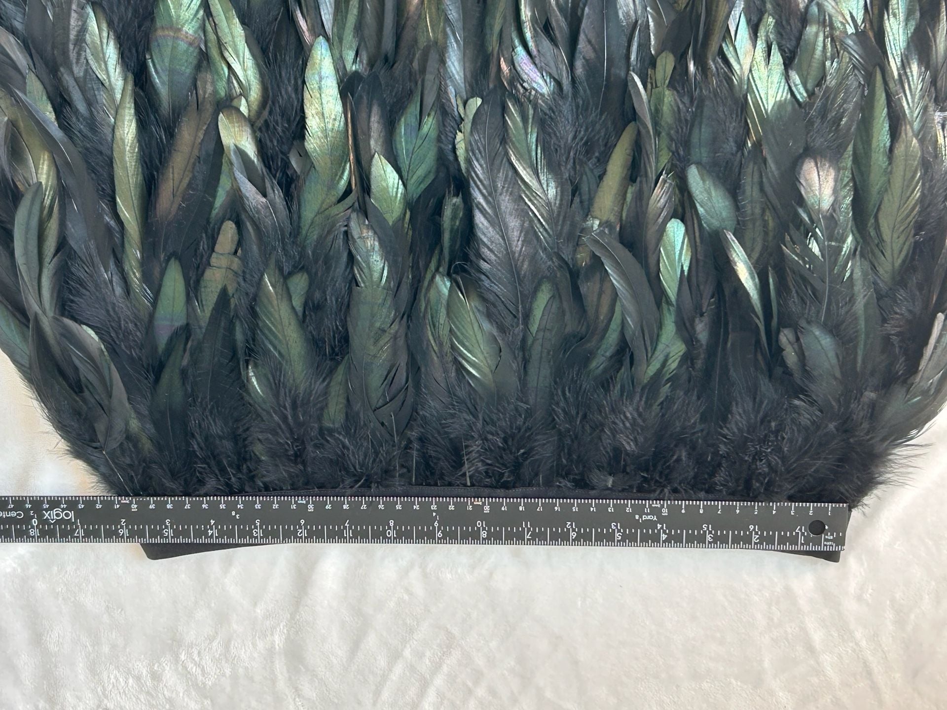 NWT SUGARLIPS Black and Green Iridescent Feather Mini Skirt Size L 10