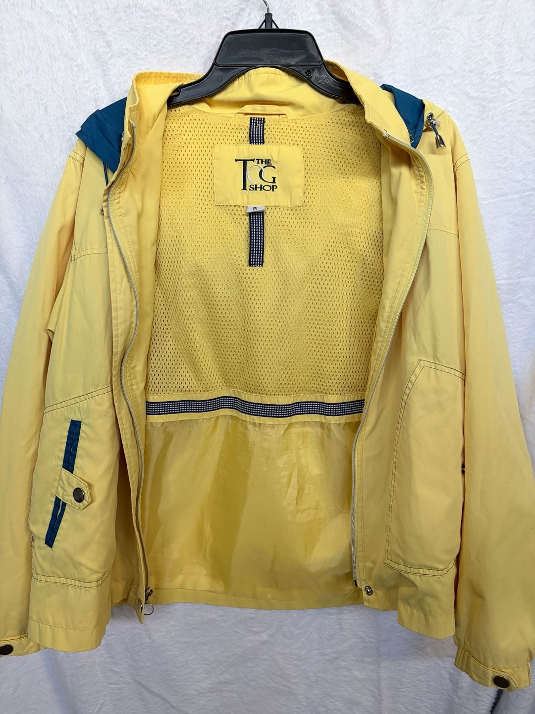 Vintage Yellow Windbreaker Jacket with Blue Trim 12
