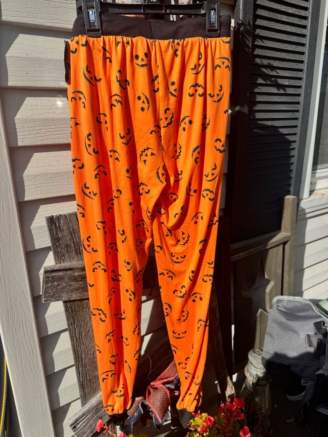 Bedtime Pillow Talk Lounge Pants Size S Orange Pumpkin Jack O Lantern 6