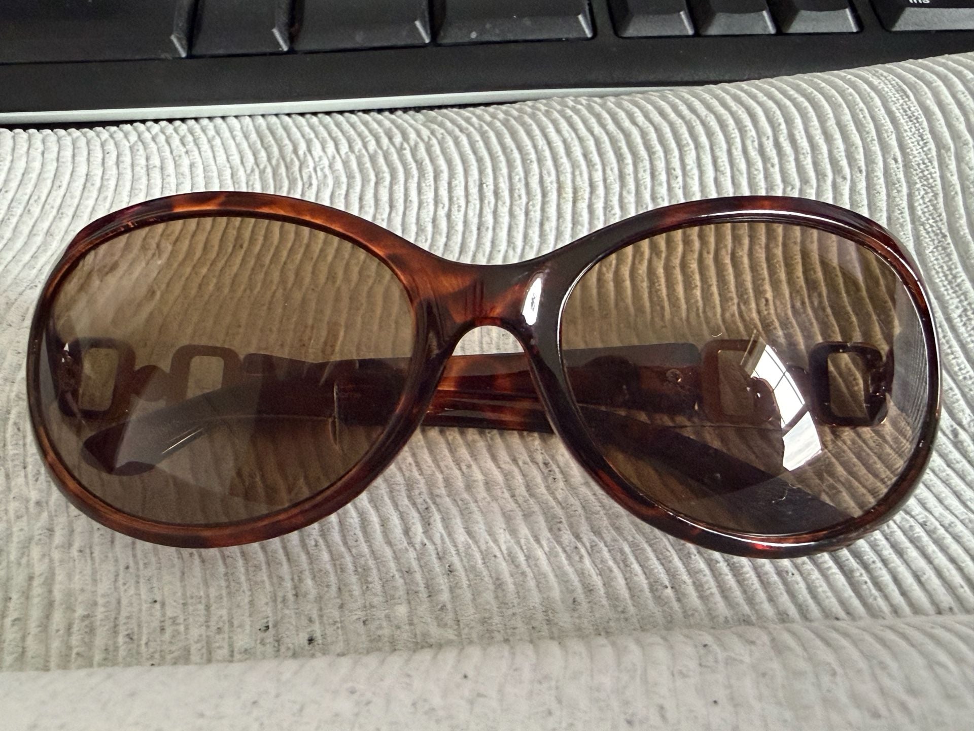 Liz Claiborne Tortoise Shell Sunglasses Brown Bifocal 2