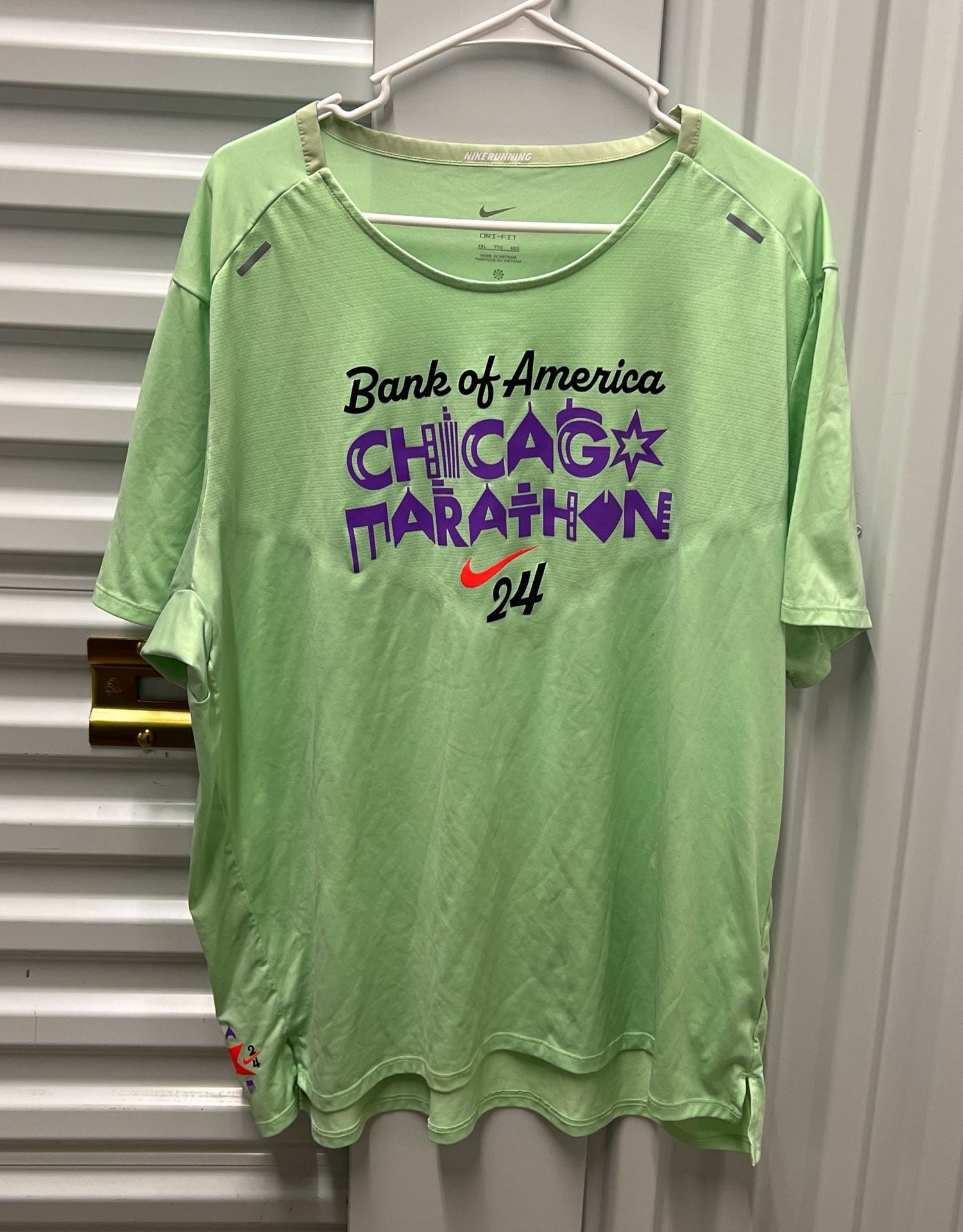 Nike Chicago Marathon 2024 Size XXL Green Dri-Fit Running T-Shirt 2
