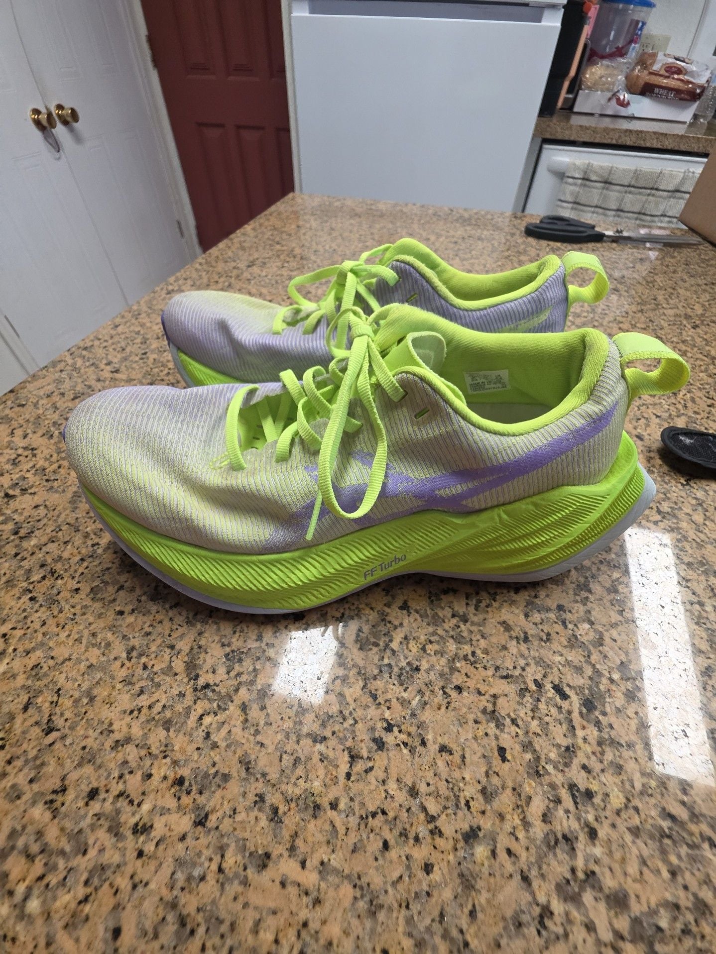 ASICS Superblast Size 4.5 Hazard Green Running Shoes 4