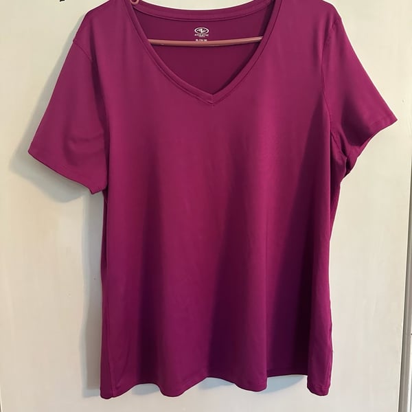 Dark pink athletic works t-shirt women’s XL