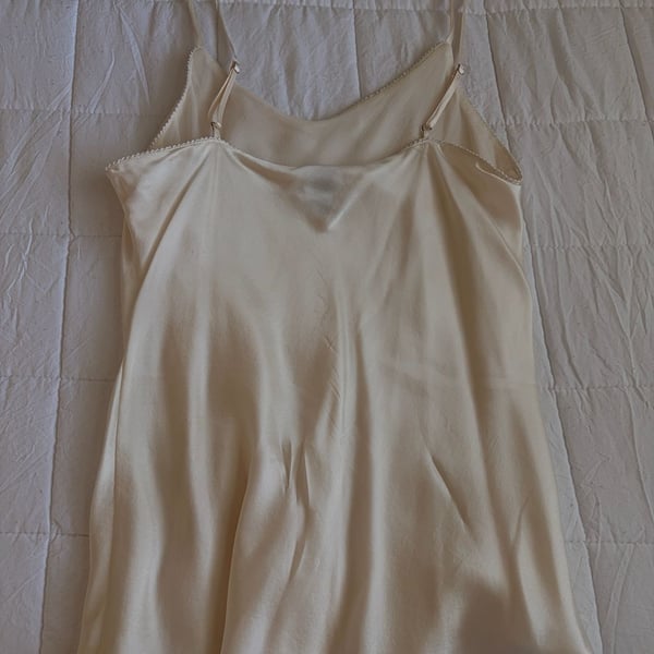 Saks Fifth Avenue Silk Cami Size M Ivory Slip Tank Top