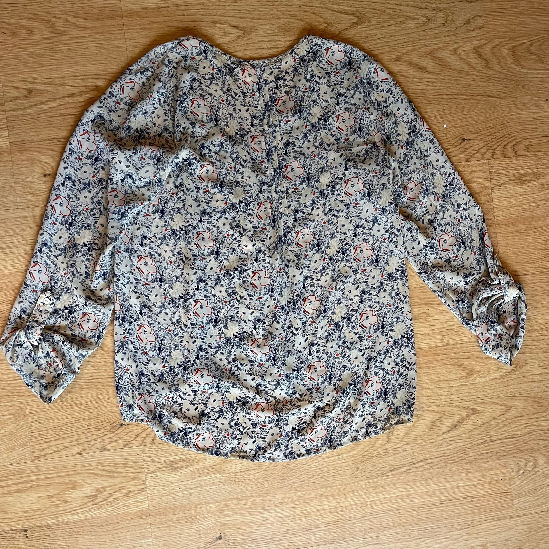 Pins And Needles Blouse Size S Floral Button-Up Long Sleeve Top 8