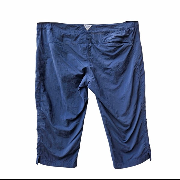Columbia PFG Nylon Capri Pants Blue