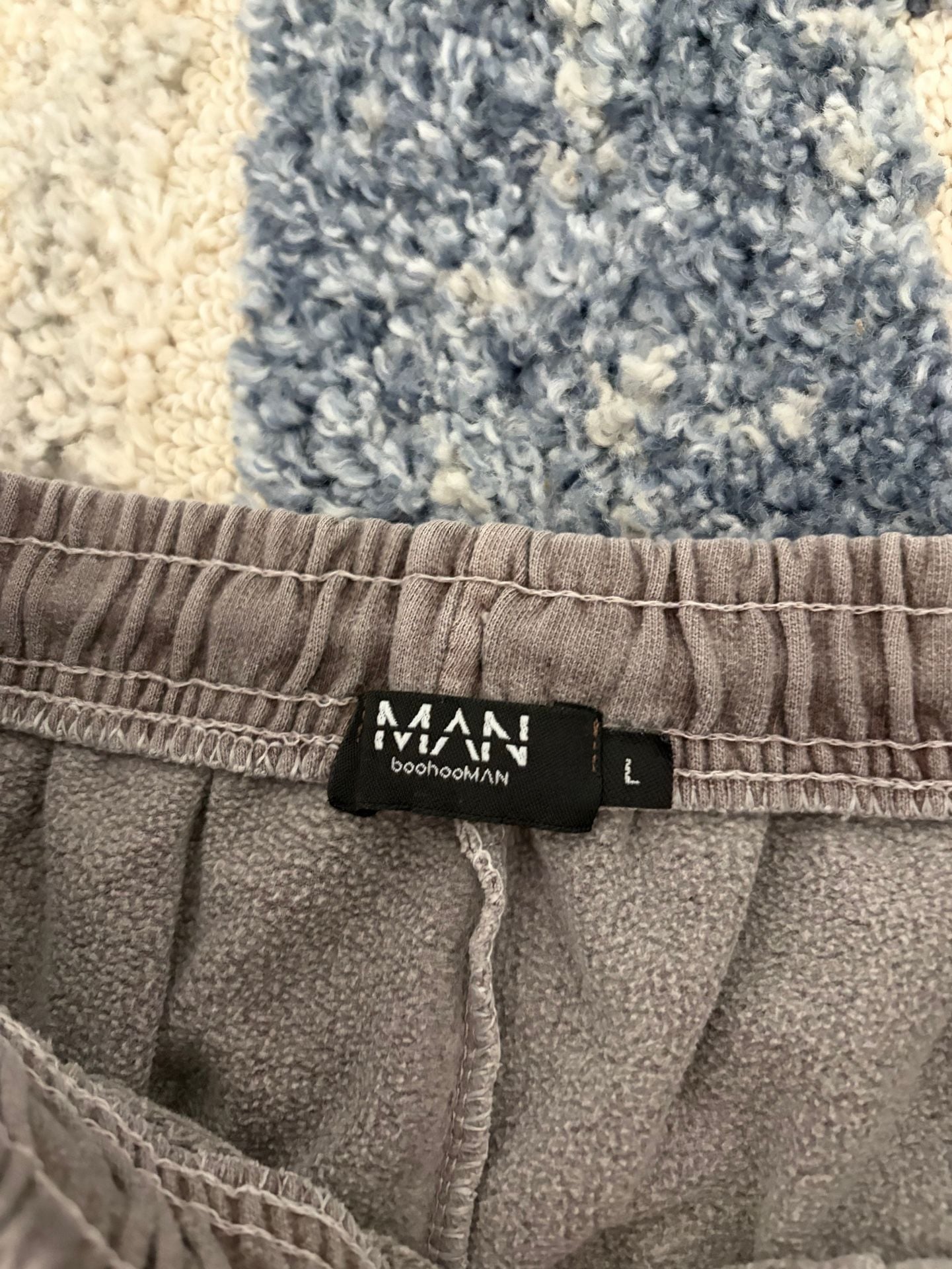 BoohooMAN Limited Edition Graphic Sweatpants Size L Grey 3