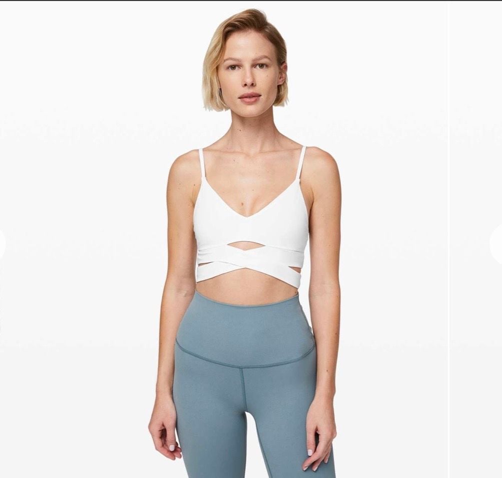 Lululemon V-Neck Crossover Underband Bra Size 8 Silver Drop Still Now Bra 4