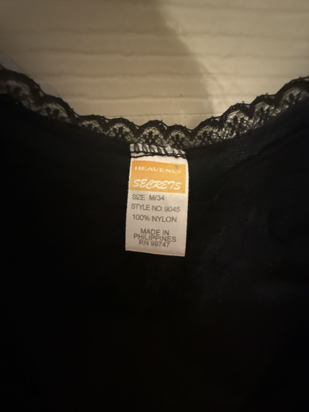 Heavenly Secrets Full Slip Size M/34 Black Nylon Lace Trim 3