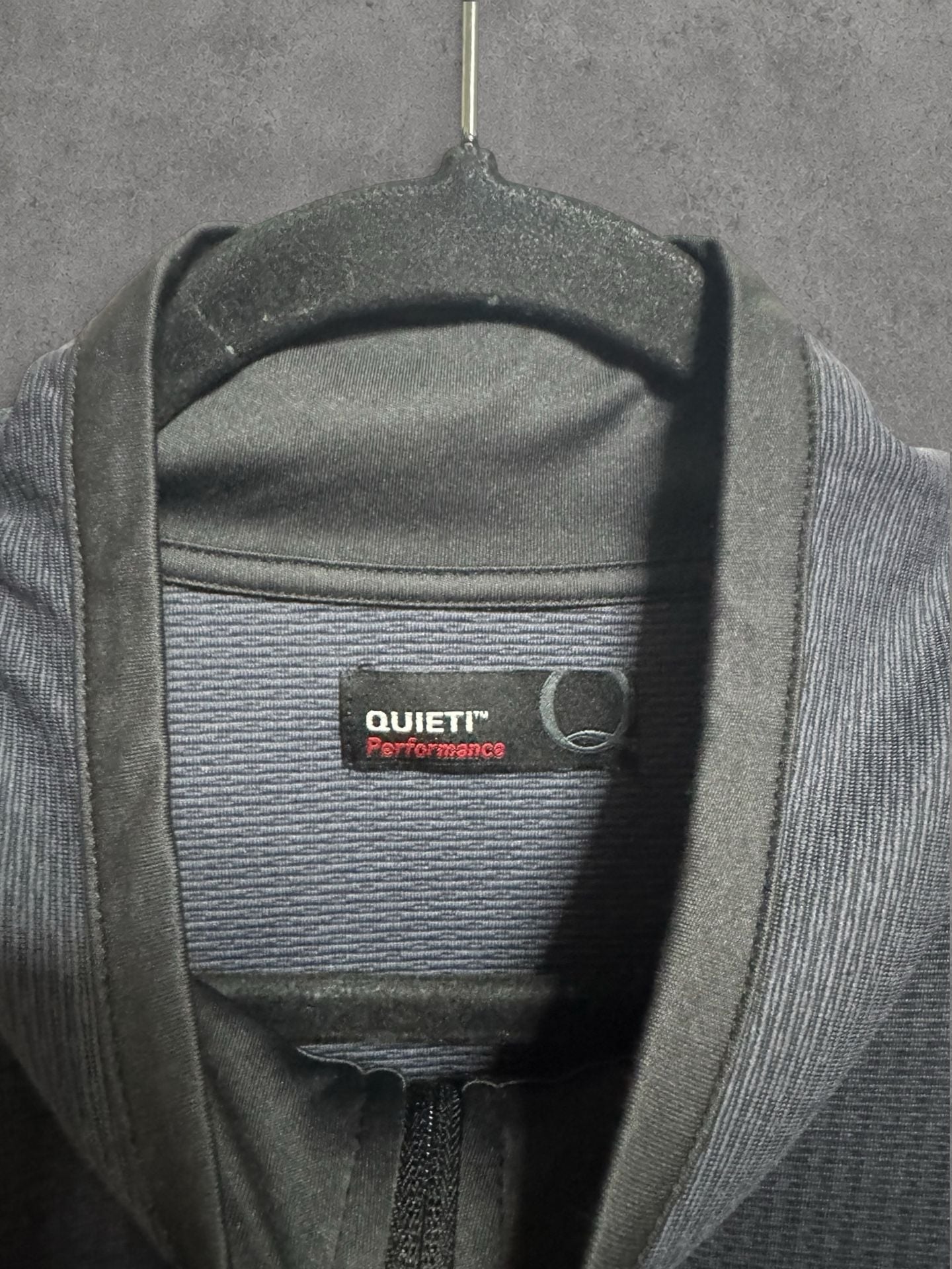 Quieti Performance Quarter-Zip Pullover Black 3