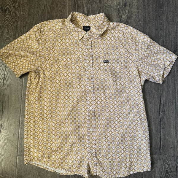 RVCA Men’s L Button Up Shirt Floral Geometric Pattern Short Sleeve