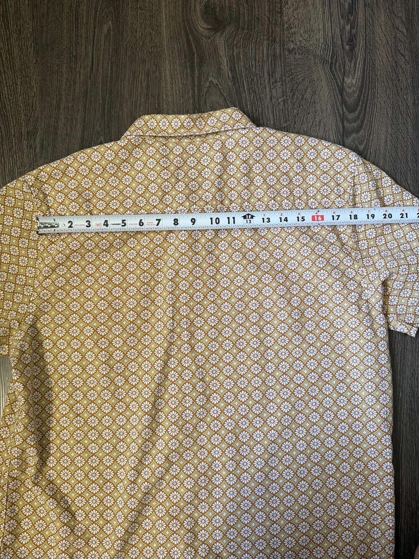 RVCA Men’s L Button Up Shirt Floral Geometric Pattern Short Sleeve 7